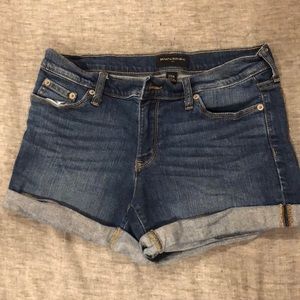 Banana Republic shorts! worn once!!